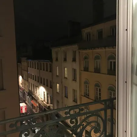 Joli Au Centre De Apartmán *